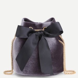 Crushed velvet bucket bag